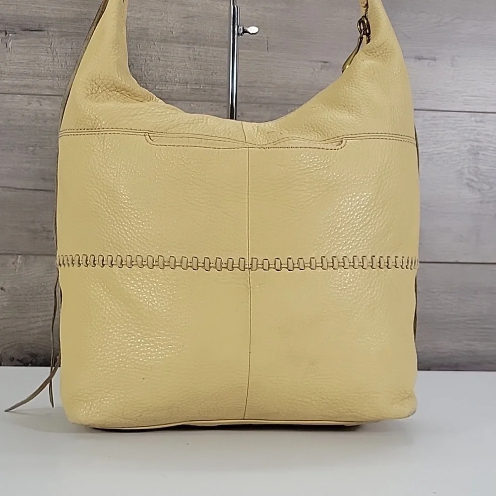 Hobo Cream Pebble Leather Hobo Shoulder Bag